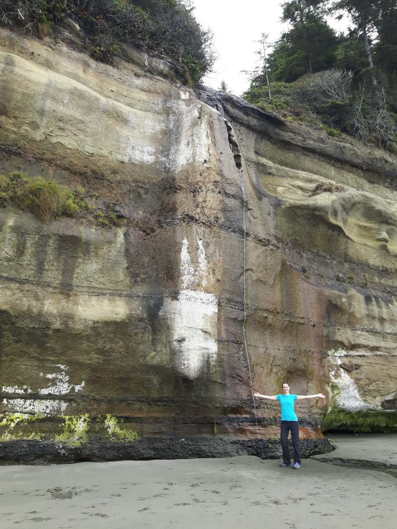 received_235890353930103